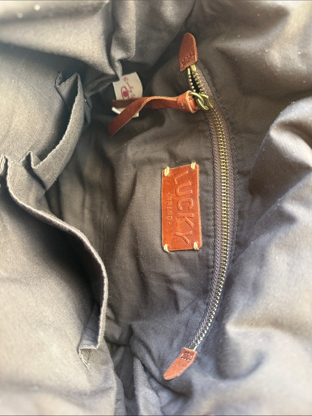 NWOT Lucky Brand Abbey Road Leather Crossbody Messenger Bag in Rustic Brown - Picture 4 of 6